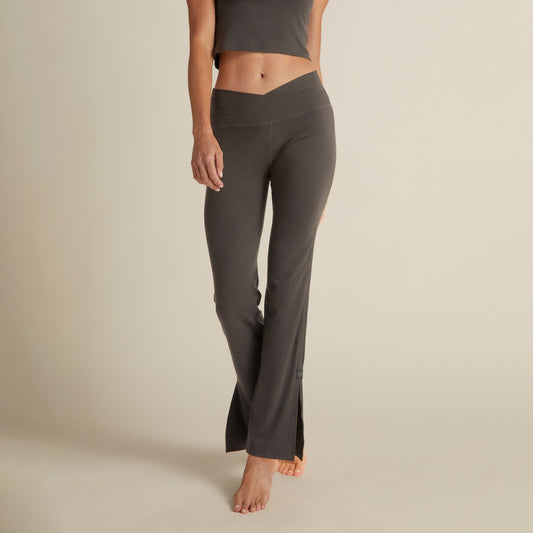 Soft Flared Legging