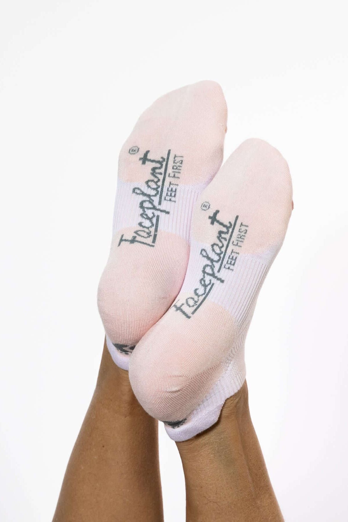 Faceplant Bamboo Ankle Socks - White/Pink